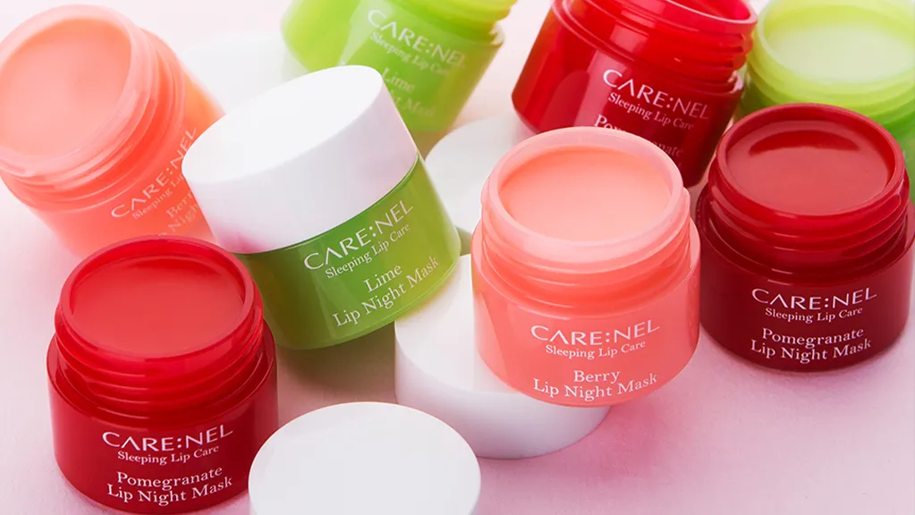carenel lip night mask san pham nho hieu qua lon 1